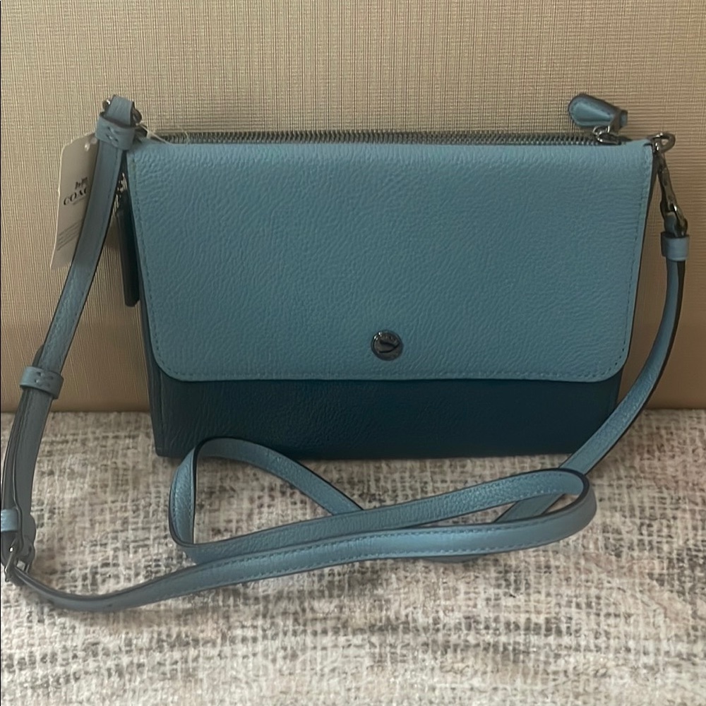 Coach Blue Crossbody Bag with Sleek Design